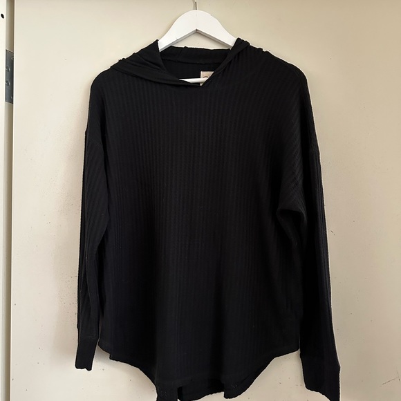 Chaser Black Waffle Knit Hooded Top - Picture 6 of 7